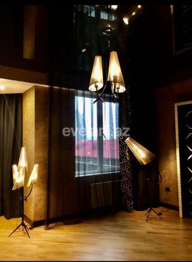 Satılır, yeni tikili, 5 otaqlı, 245 m², Şah İsmayıl Xətai m.