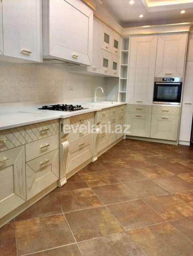 Satılır, yeni tikili, 5 otaqlı, 245 m², Şah İsmayıl Xətai m.