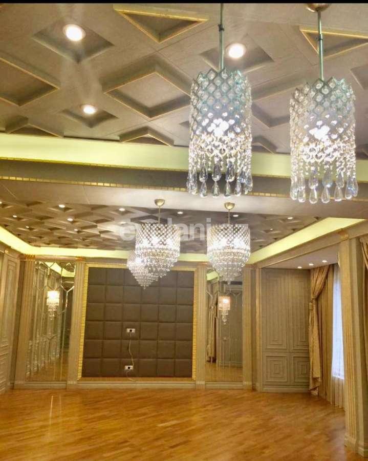 Satılır, yeni tikili, 5 otaqlı, 245 m², Şah İsmayıl Xətai m.