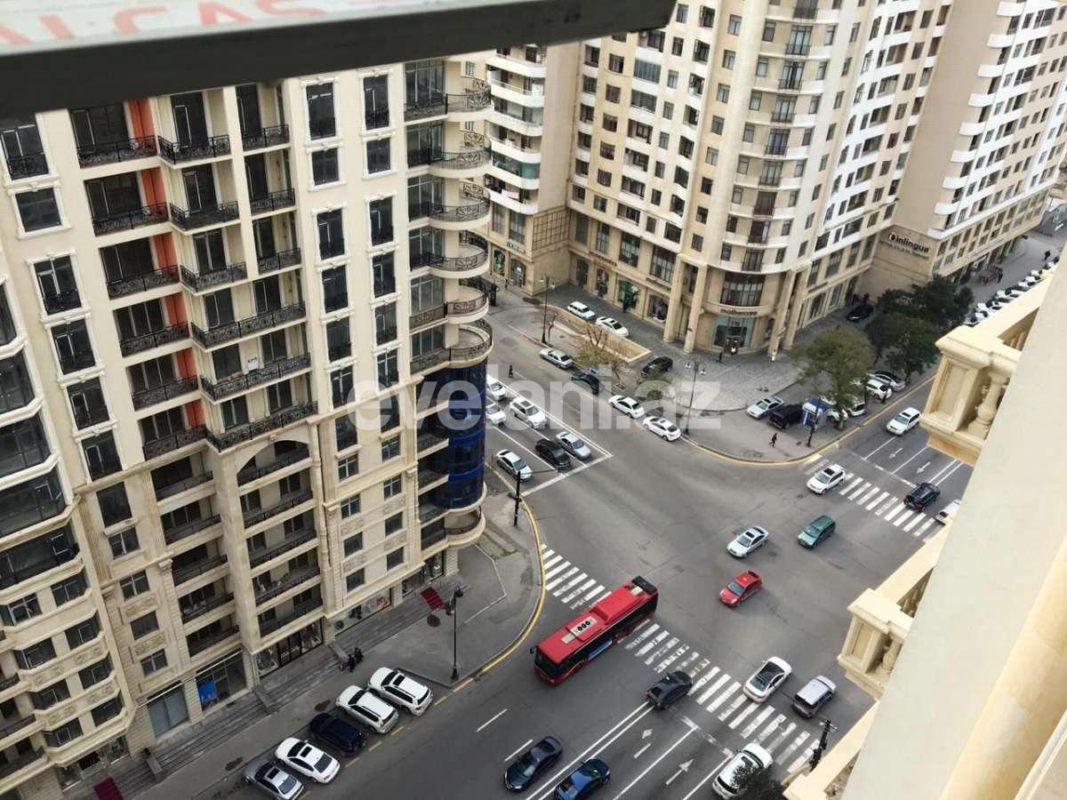 Продаётся, новостройка, 5-комнаты, 272 m², Ясамальский r.