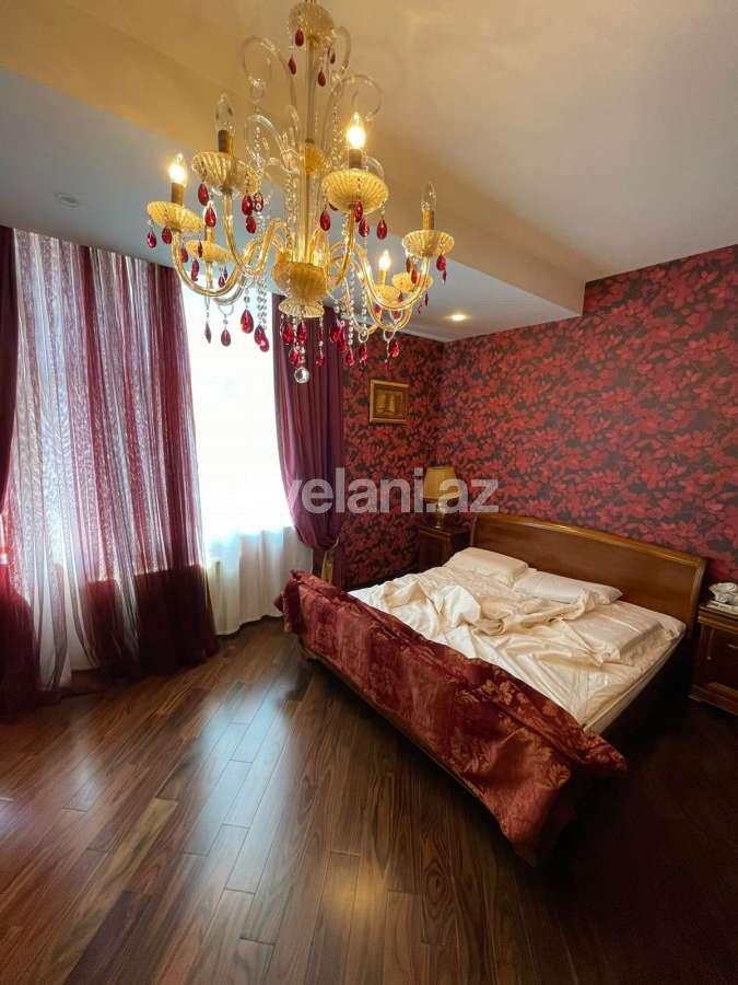 Satılır, yeni tikili, 3 otaqlı, 190 m², 28 may m.