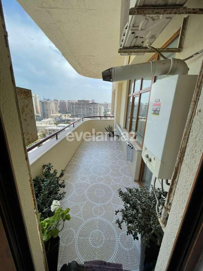 Satılır, yeni tikili, 3 otaqlı, 190 m², 28 may m.