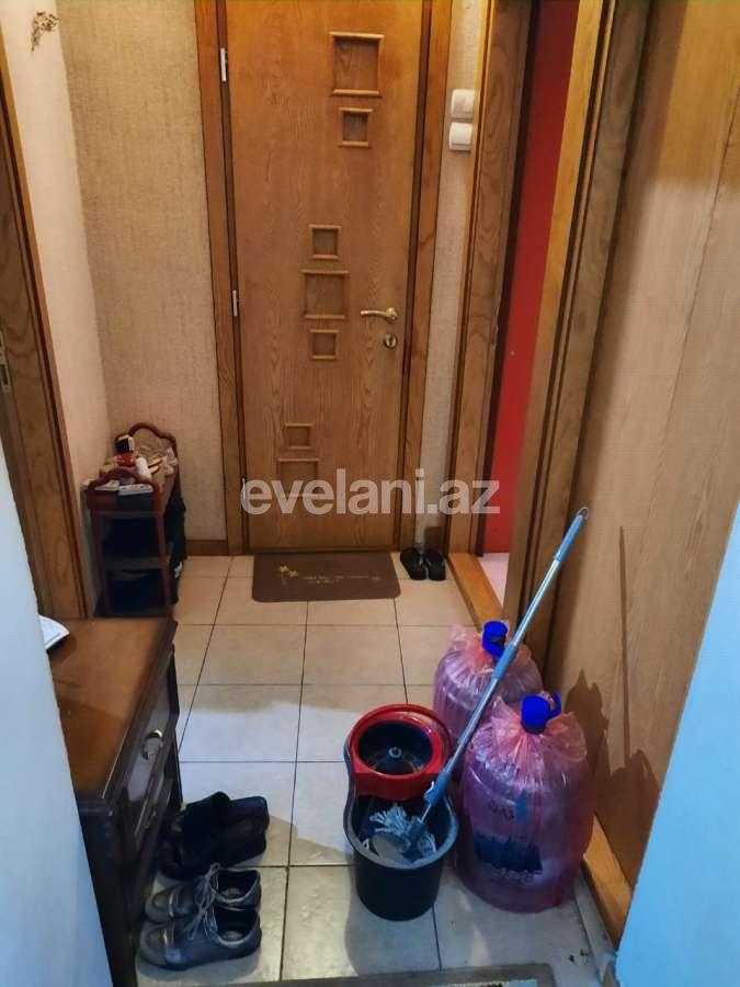 Kirayə verilir, köhnə tikili, 1 otaqlı, 30 m², 28 may m.