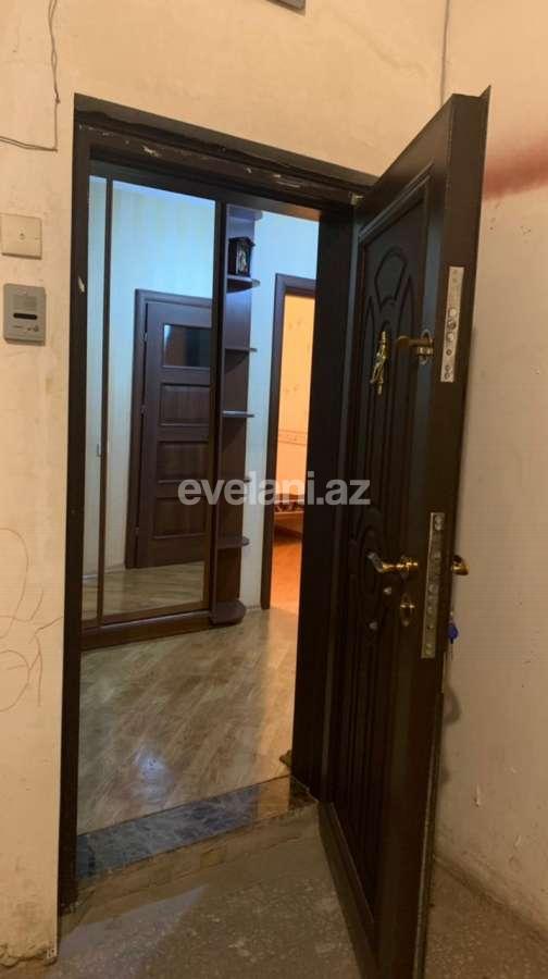 Kirayə verilir, yeni tikili, 3 otaqlı, 131 m², İnşaatçılar m.