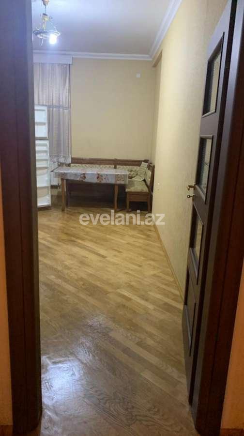 Kirayə verilir, yeni tikili, 3 otaqlı, 131 m², İnşaatçılar m.