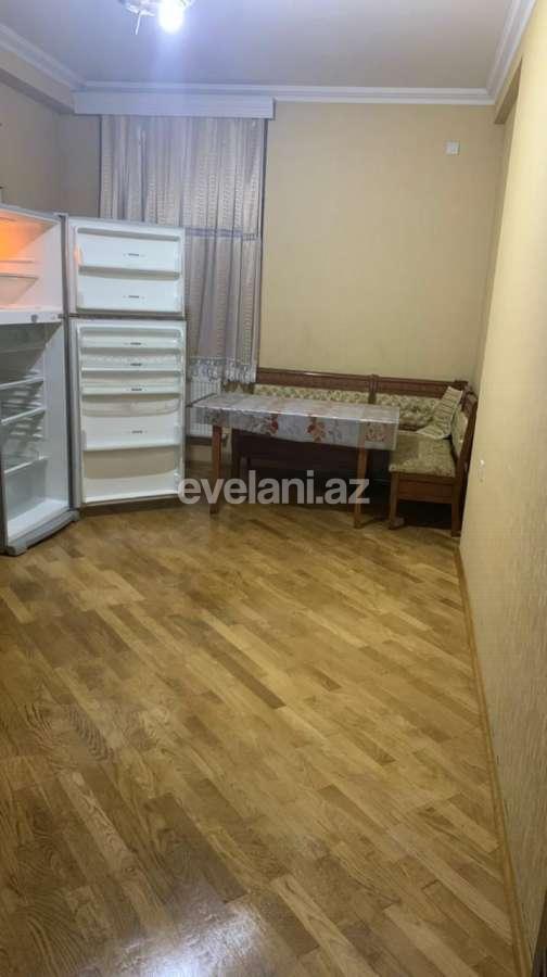 Kirayə verilir, yeni tikili, 3 otaqlı, 131 m², İnşaatçılar m.