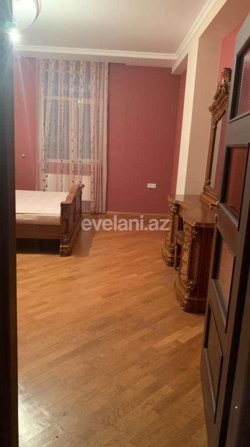 Kirayə verilir, yeni tikili, 3 otaqlı, 131 m², İnşaatçılar m.