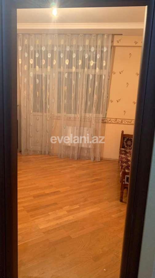 Kirayə verilir, yeni tikili, 3 otaqlı, 131 m², İnşaatçılar m.