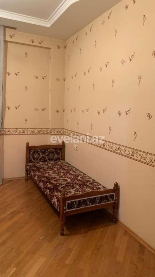 Kirayə verilir, yeni tikili, 3 otaqlı, 131 m², İnşaatçılar m.