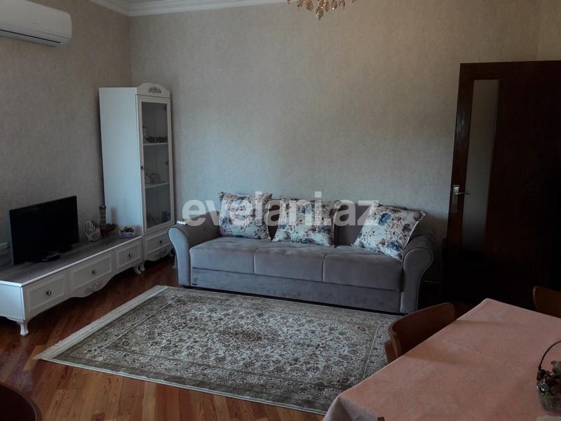 Satılır, köhnə tikili, 1 otaqlı, 35 m², Elmlər Akademiyası m.