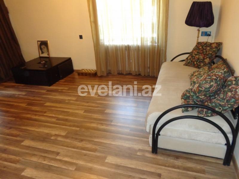 Sale, old building, 1 room, 35 m², Inshaatchilar m.