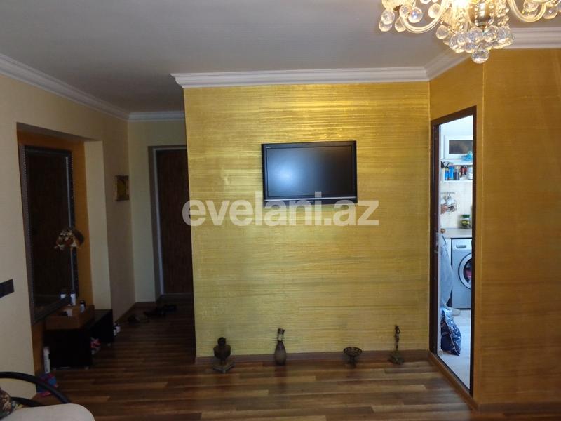 Sale, old building, 1 room, 35 m², Inshaatchilar m.