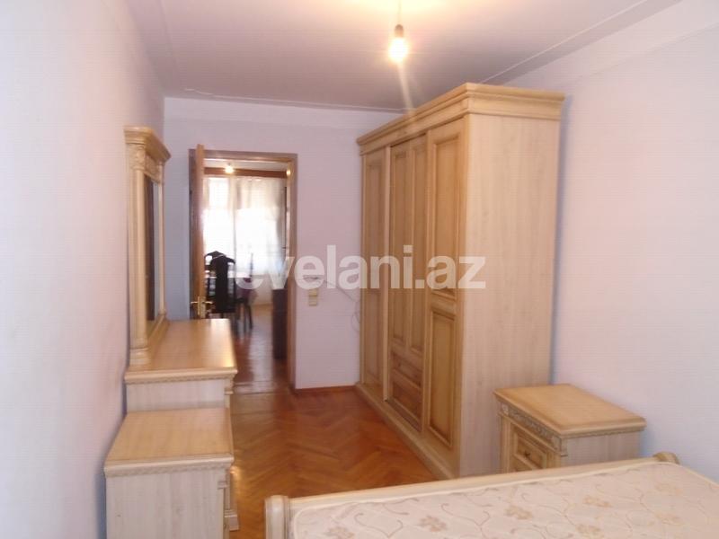 Rent, old building, 3 room, 80 m², Yasamal r.