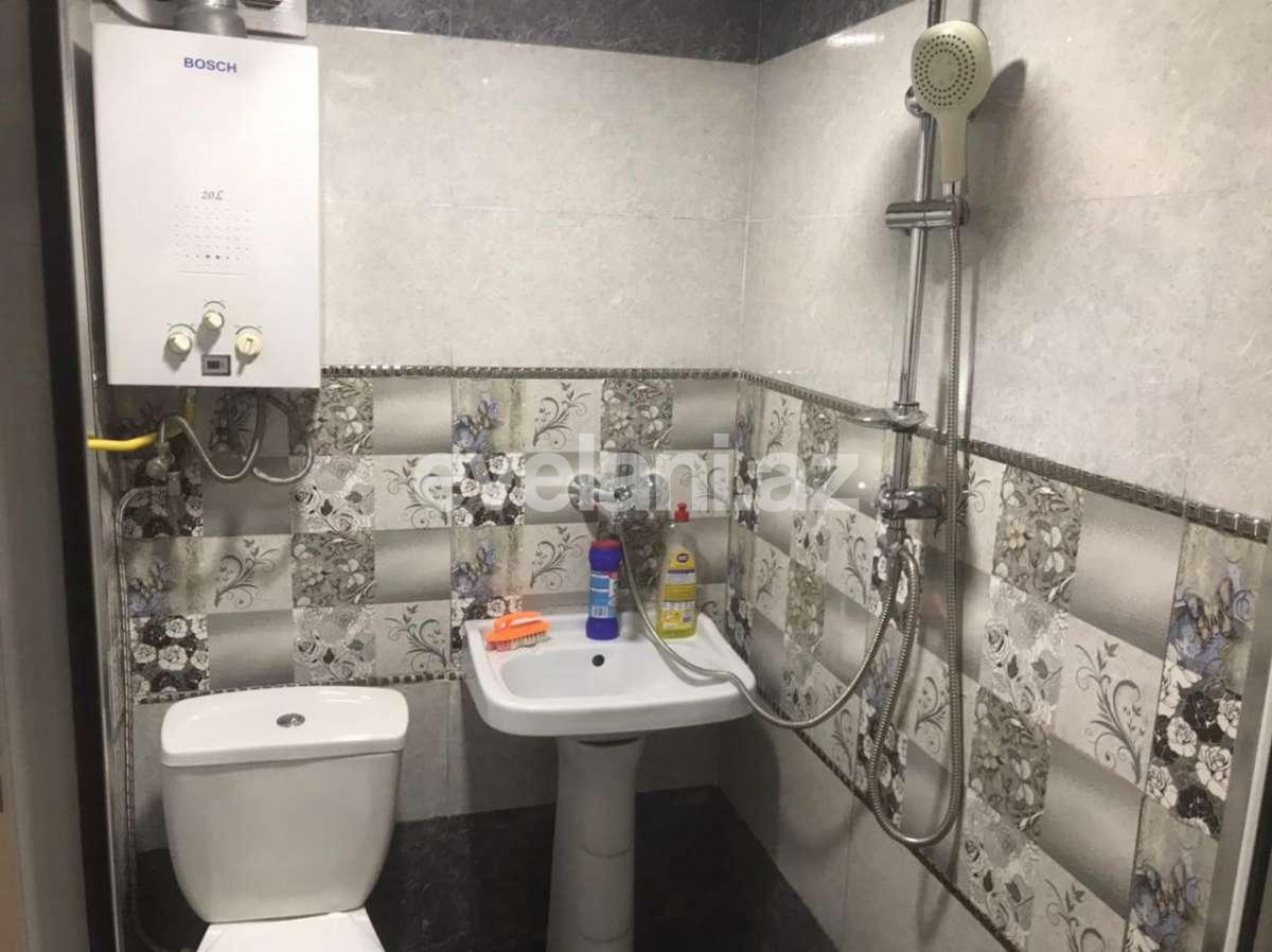 Sale, old building, 2 room, 40 m², Narimanov r.