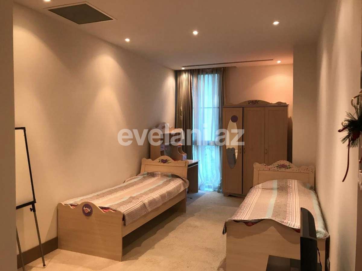 Satılır, yeni tikili, 4 otaqlı, 150 m², İçəri Şəhər m.
