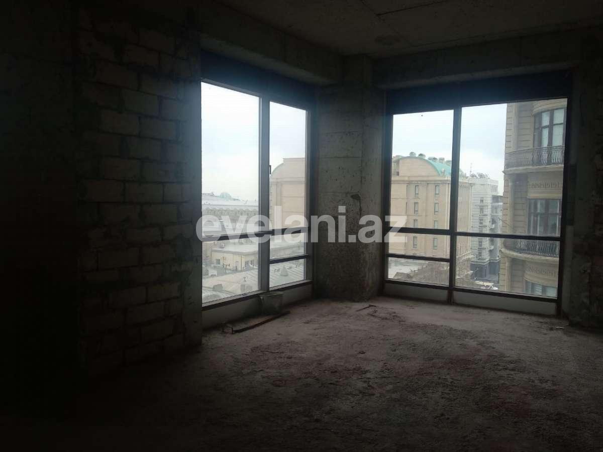 Satılır, yeni tikili, 4 otaqlı, 258 m², Sahil m.
