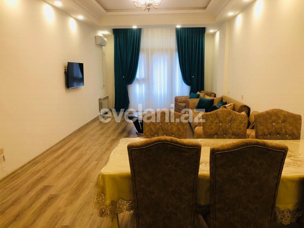 Kirayə verilir, yeni tikili, 2 otaqlı, 70 m², İçəri Şəhər m.