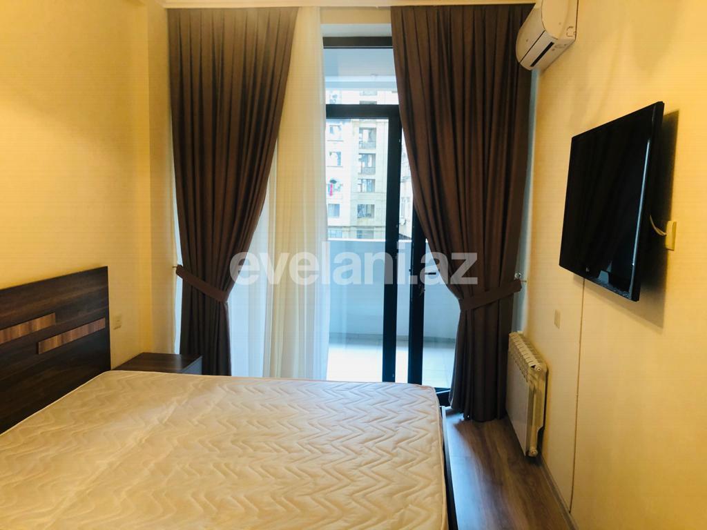Kirayə verilir, yeni tikili, 2 otaqlı, 70 m², İçəri Şəhər m.