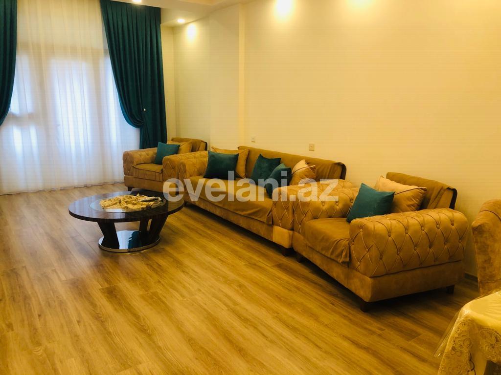 Kirayə verilir, yeni tikili, 2 otaqlı, 70 m², İçəri Şəhər m.