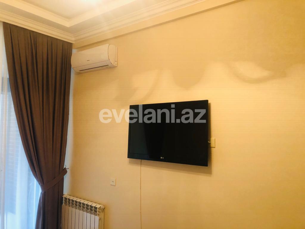 Kirayə verilir, yeni tikili, 2 otaqlı, 70 m², İçəri Şəhər m.