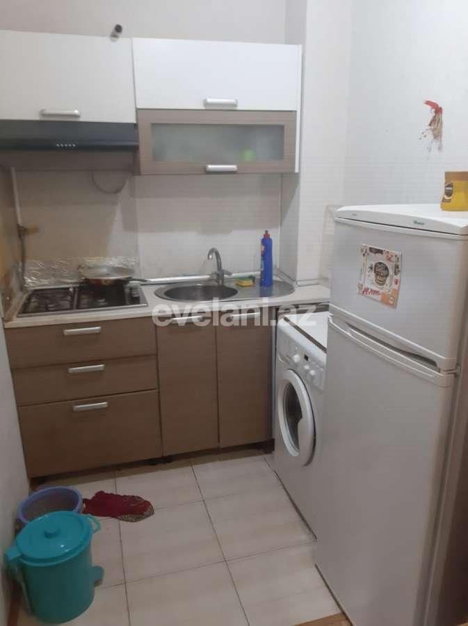 Satılır, yeni tikili, 2 otaqlı, 45 m², İnşaatçılar m.