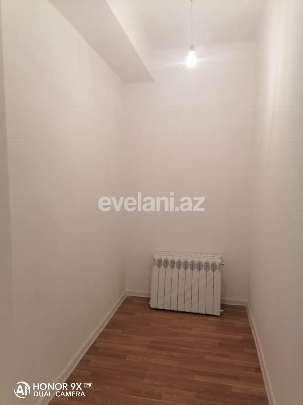 Satılır, yeni tikili, 2 otaqlı, 82 m², İnşaatçılar m.
