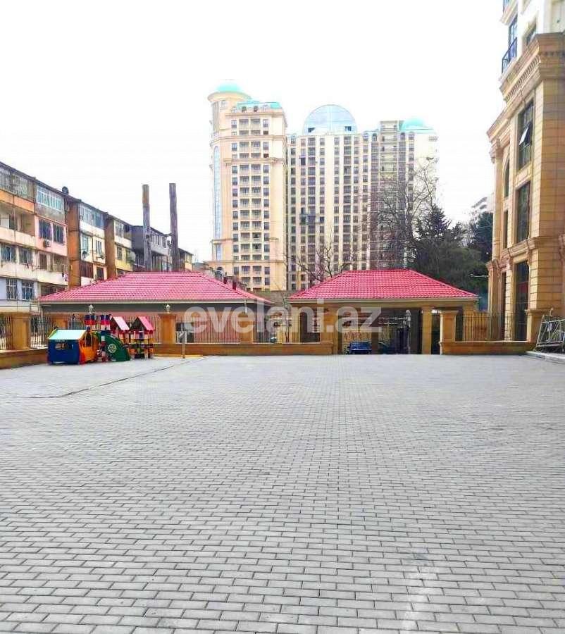 Sale, new building, 3 room, 130 m², Elmlar Akademiyası m.