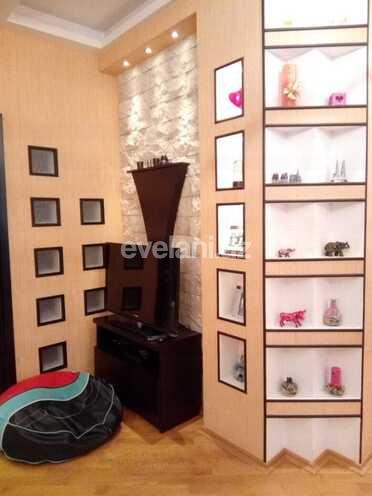 Продаётся, новостройка, 3-комнаты, 168 m², 28 мая m.