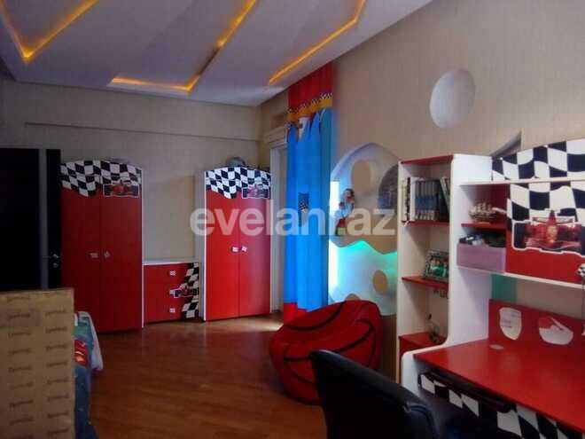 Продаётся, новостройка, 3-комнаты, 168 m², 28 мая m.