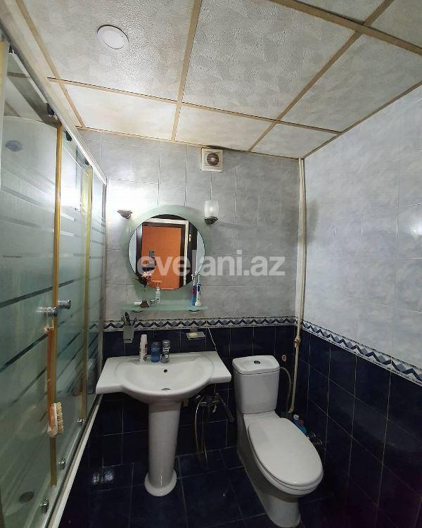 Sale, old building, 3 room, 90 m², Elmlar Akademiyası m.