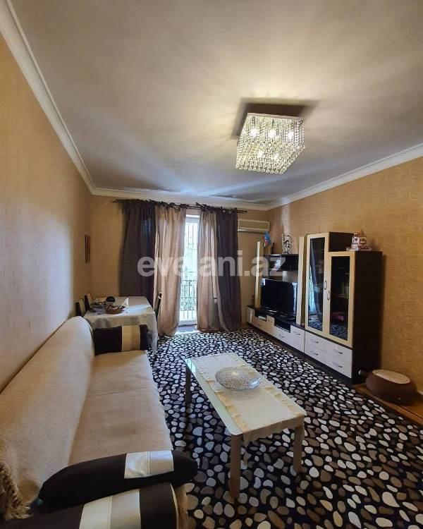 Sale, old building, 3 room, 90 m², Elmlar Akademiyası m.