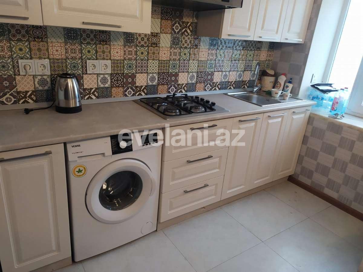 Сдаётся, вторичка, 2-комнаты, 70 m², Сахил m.