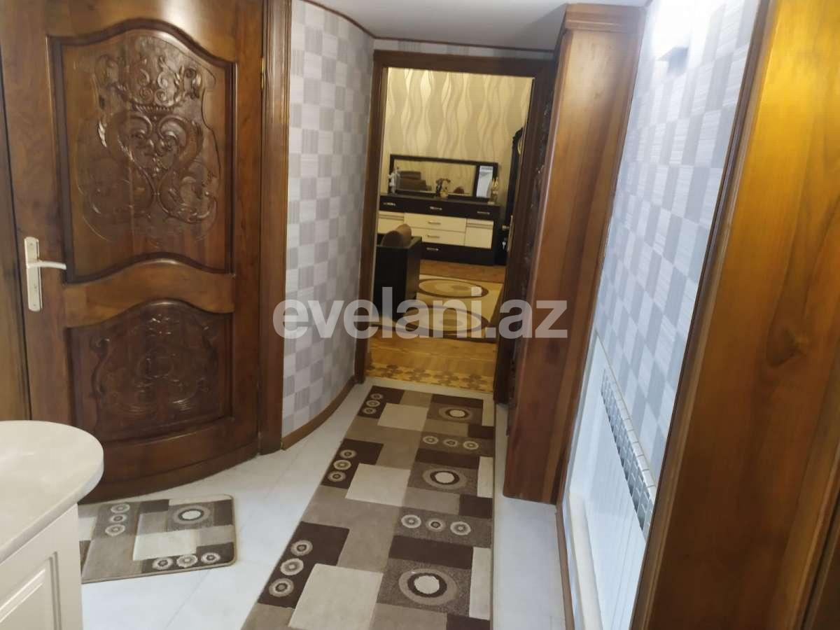 Сдаётся, вторичка, 2-комнаты, 70 m², Сахил m.