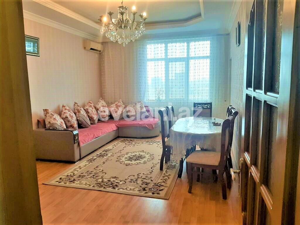 Sale, new building, 2 room, 57 m², Khalglar Doslugu m.