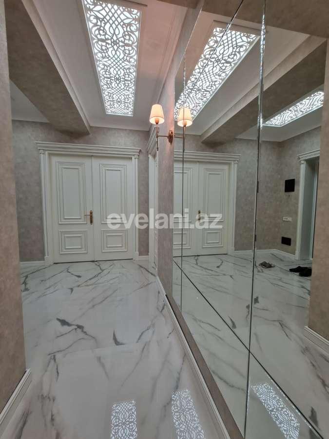 Satılır, yeni tikili, 3 otaqlı, 135 m², Nizami m.