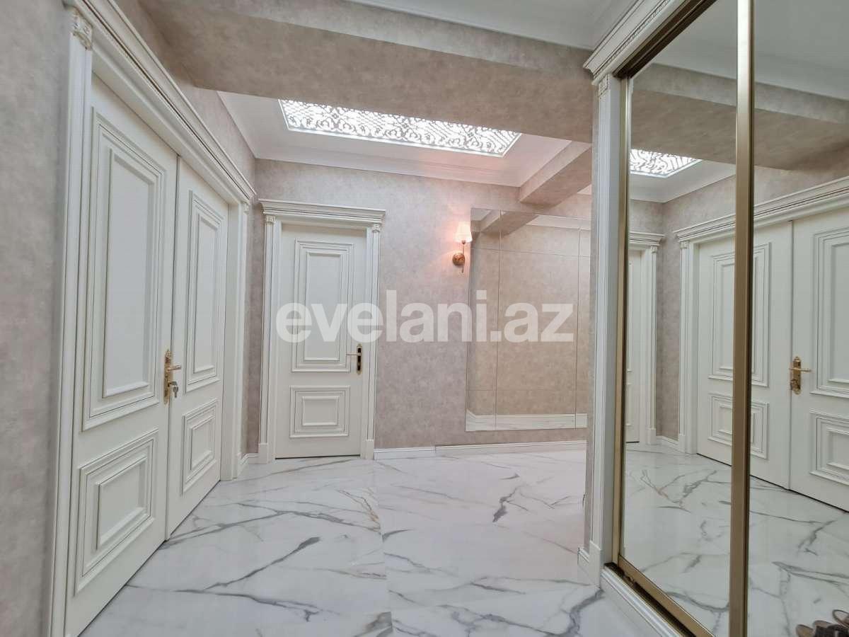 Satılır, yeni tikili, 3 otaqlı, 135 m², Nizami m.