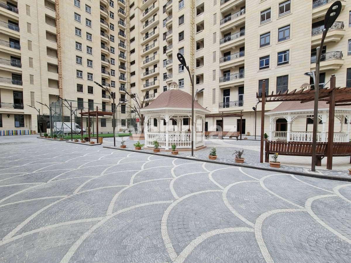 Satılır, yeni tikili, 3 otaqlı, 135 m², Nizami m.