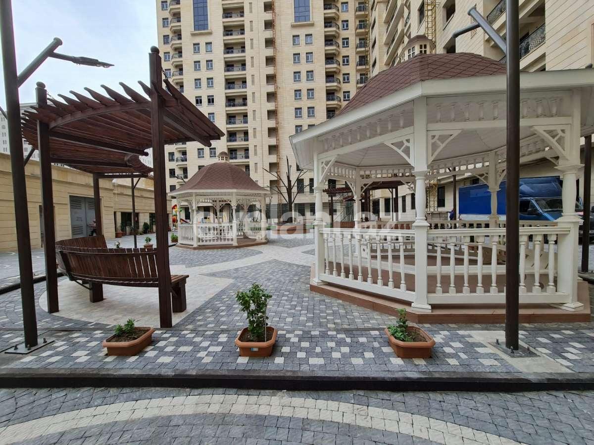 Satılır, yeni tikili, 3 otaqlı, 135 m², Nizami m.