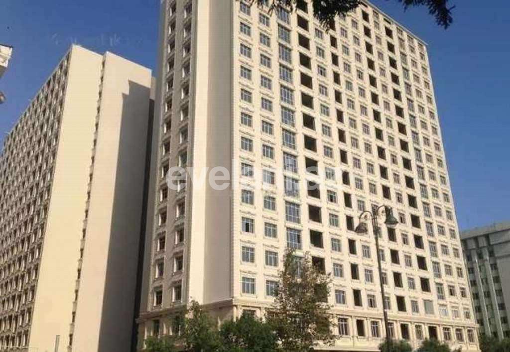 Sale, new building, 2 room, 61 m², Inshaatchilar m.