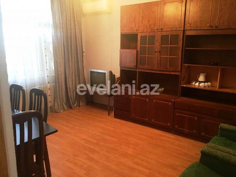 Kirayə verilir, yeni tikili, 2 otaqlı, 61 m², İnşaatçılar m.