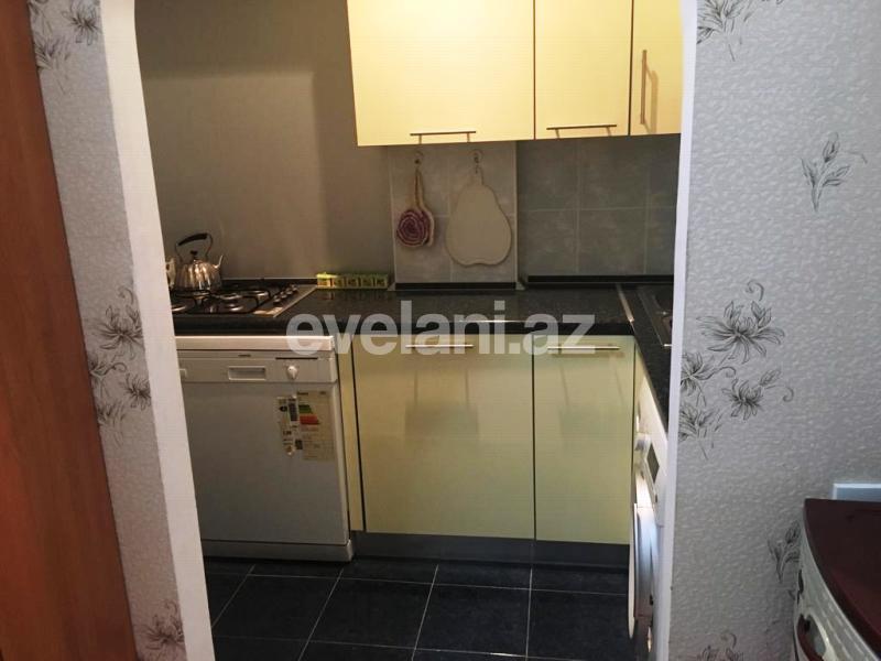 Kirayə verilir, yeni tikili, 2 otaqlı, 61 m², İnşaatçılar m.