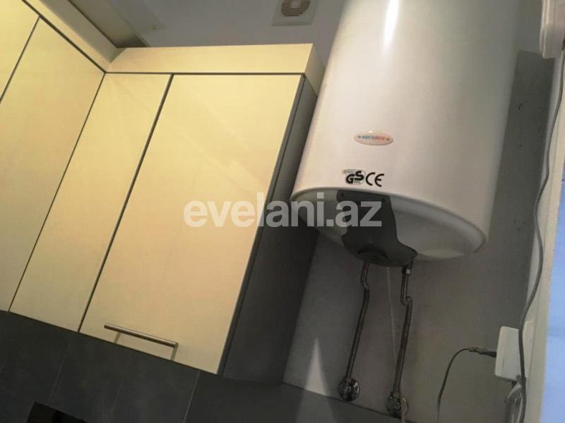 Kirayə verilir, yeni tikili, 2 otaqlı, 61 m², İnşaatçılar m.