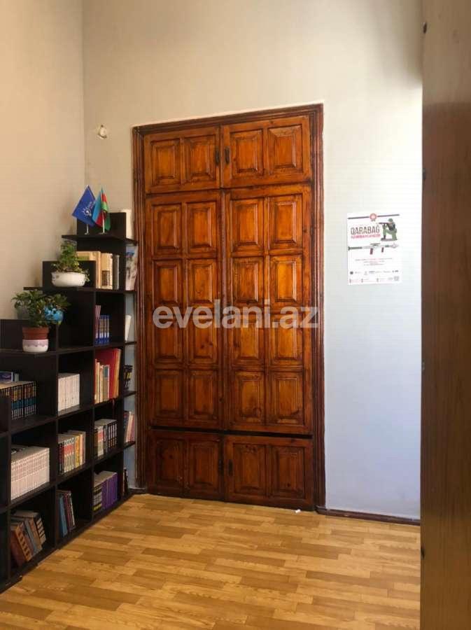 Kirayə verilir, ofis, 5 otaqlı, 140 m², Sahil m.