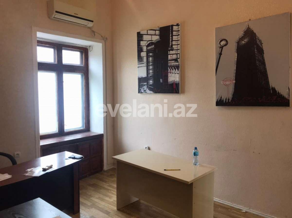 Kirayə verilir, ofis, 5 otaqlı, 140 m², Sahil m.