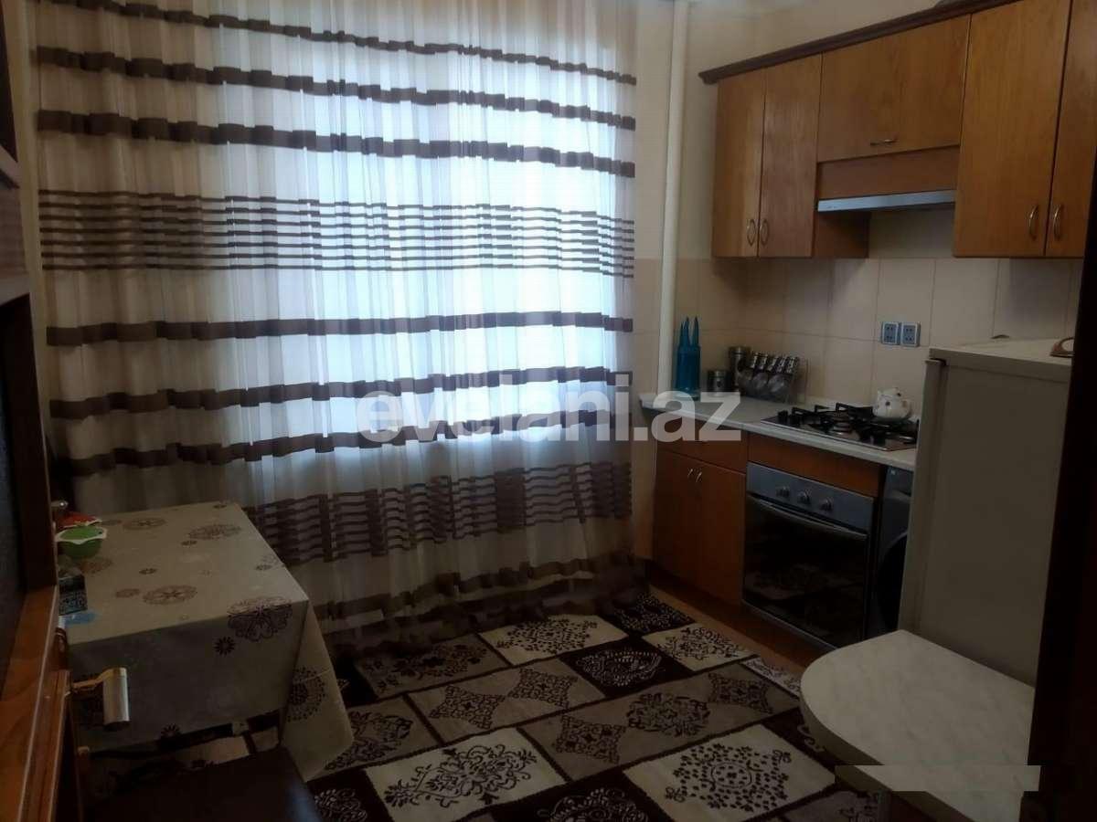 Satılır, köhnə tikili, 3 otaqlı, 85 m², Gənclik m.