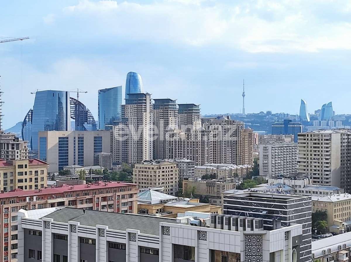 Satılır, yeni tikili, 3 otaqlı, 157.6 m², Şah İsmayıl Xətai m.