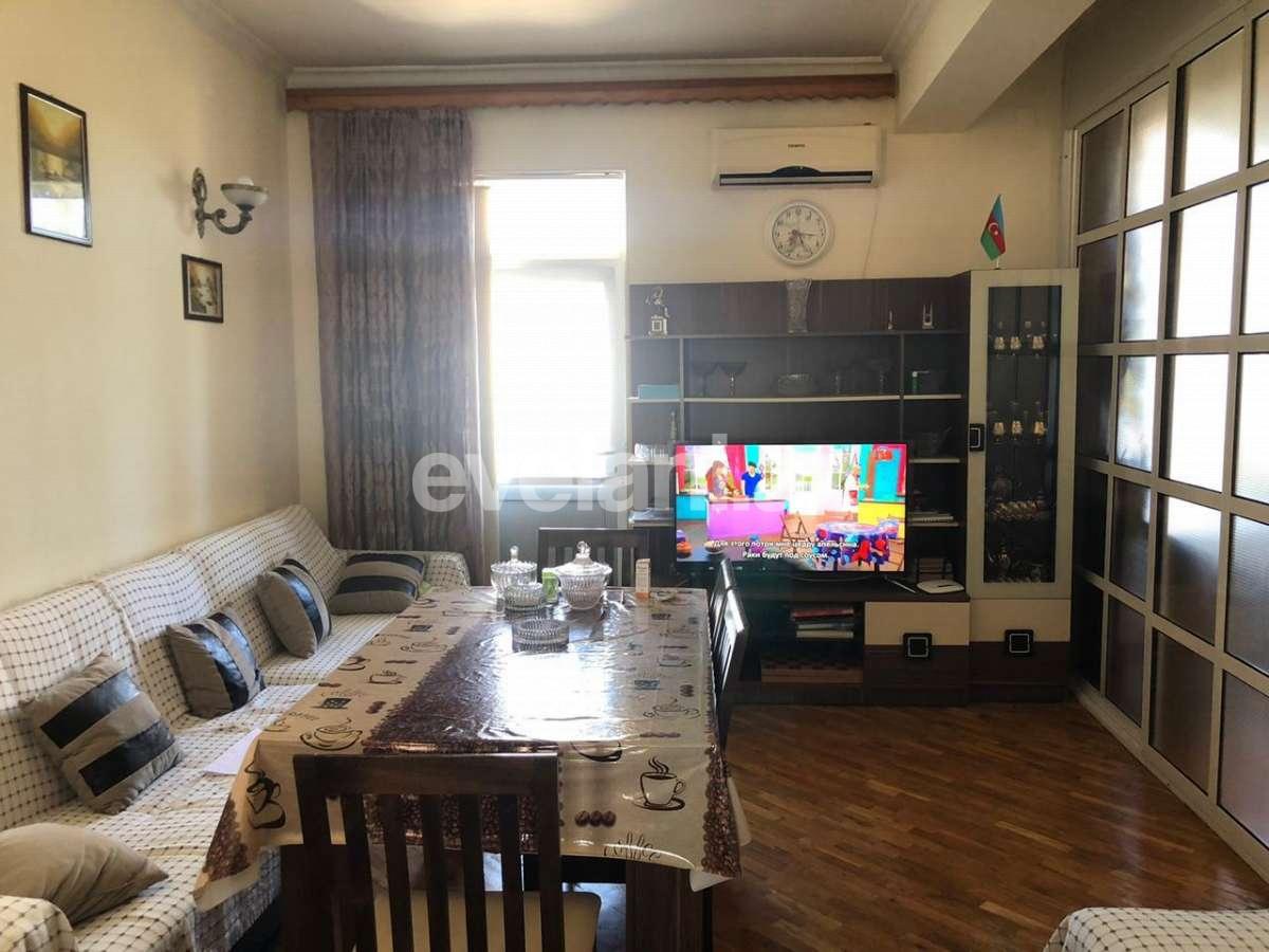 Satılır, köhnə tikili, 3 otaqlı, 65 m², Nərimanov r.