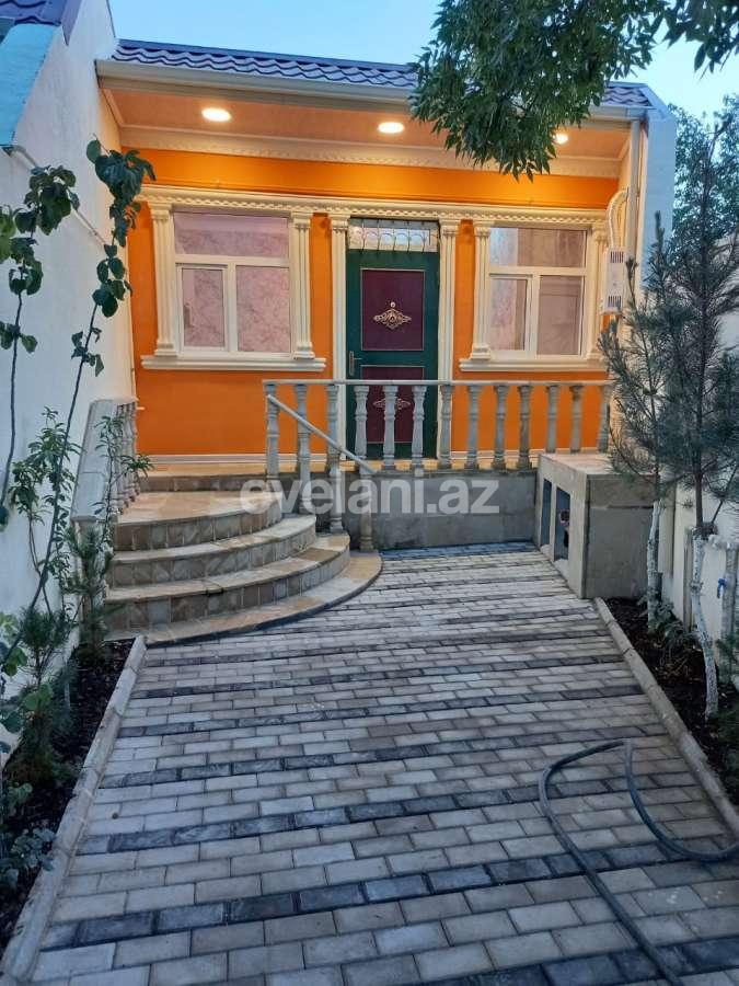 Продаётся, дом / дача, 3-комнаты, 50 m², Иншаатчылар m.