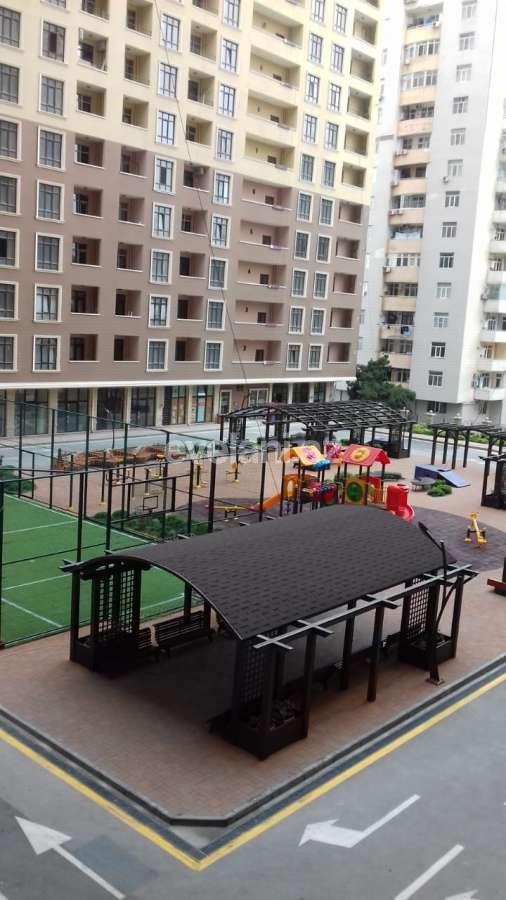 Satılır, yeni tikili, 3 otaqlı, 90 m², İnşaatçılar m.