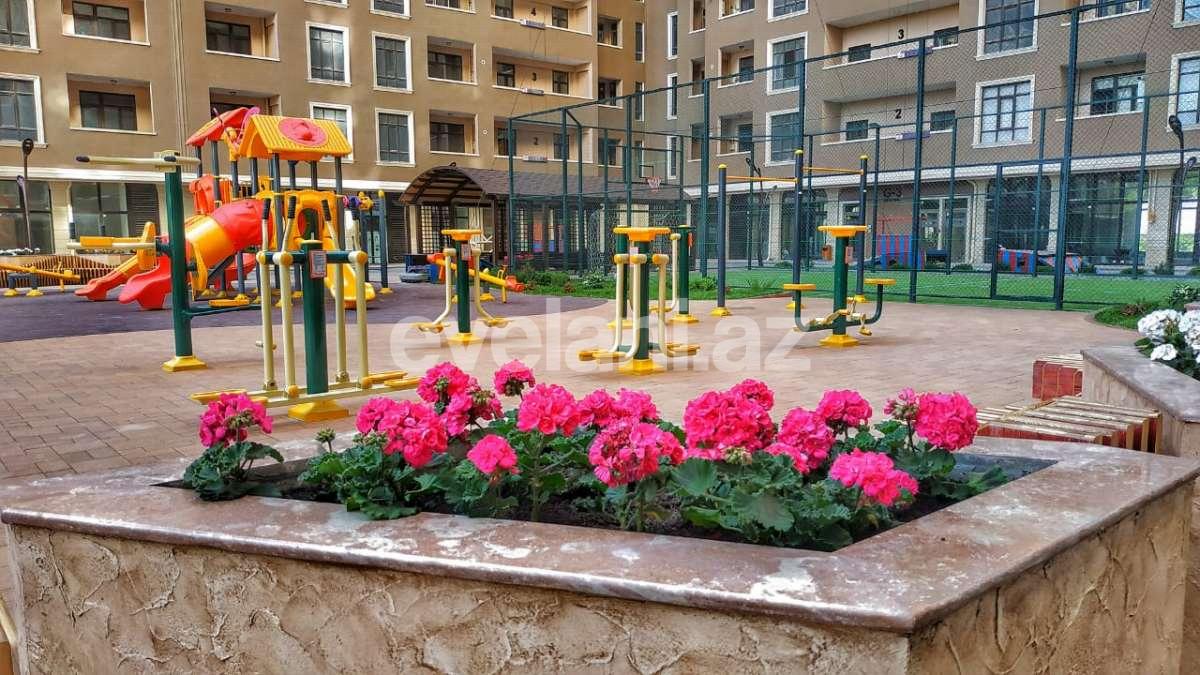 Satılır, yeni tikili, 3 otaqlı, 90 m², İnşaatçılar m.